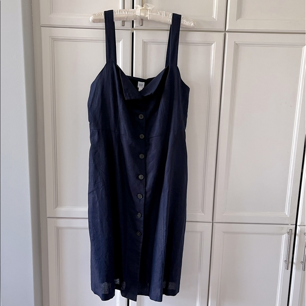 NWT Gap navy button front sundress with gold down top button (size 14)